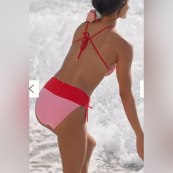 PQ Swim Luna Color Blocked Bikini Top (D) Ruched Bikini Bottoms (L) - Picture 3 of 8